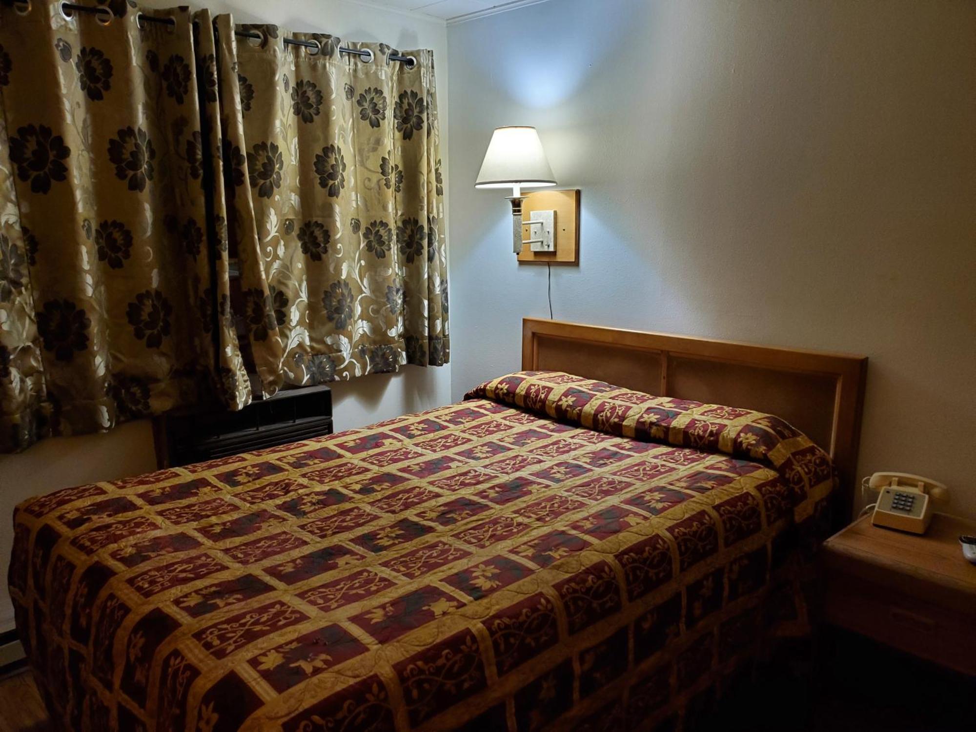 Royal Motor Inn La Grande Extérieur photo